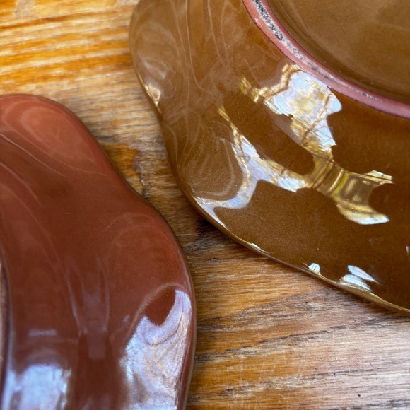 Fleur Rouge Nanette Vacher Ambiance Hand Painted Ruffled plate bowl 6 3/4 4 pc - Picture 3 of 7